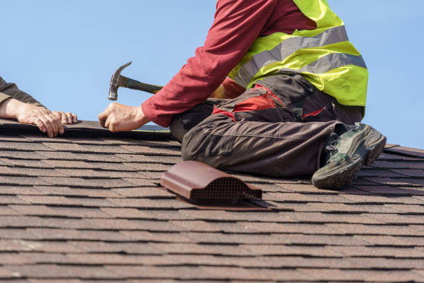 Best Flat Roof Repair Services  in Washburn, IL